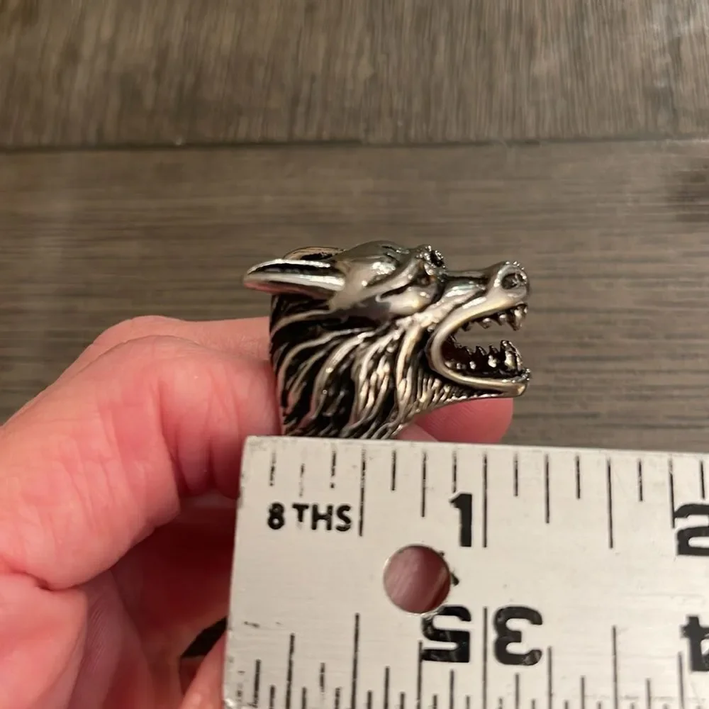 Men’s Wolf Ring Silver-tone Approx Size 10
